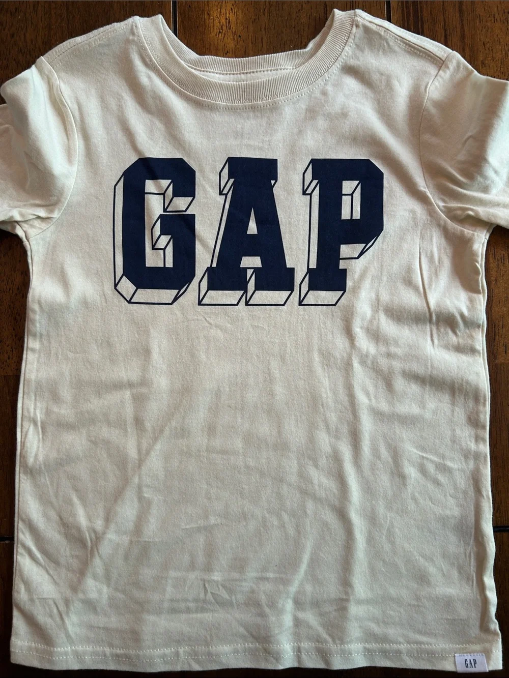 2 Piece GAP White Short-Sleeve Tees Boys 6/7 NWT